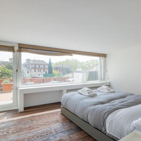 Апартаменты Farnesi Terrace Penthouse Рим Экстерьер фото